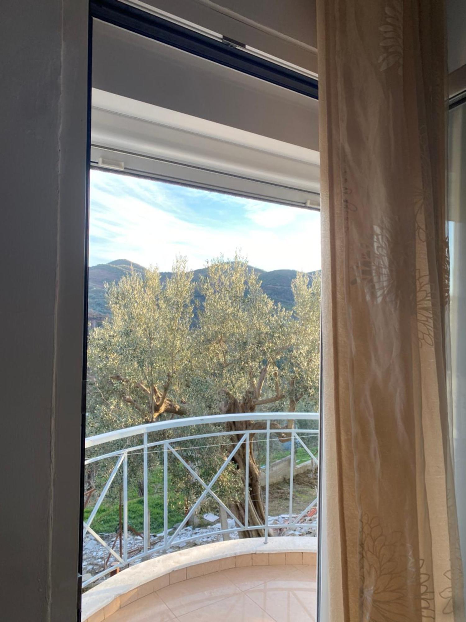 Guest house Private In Villa, City Side *